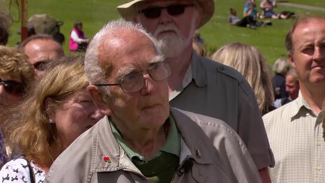 S38:E01 - Plas Newydd 1
