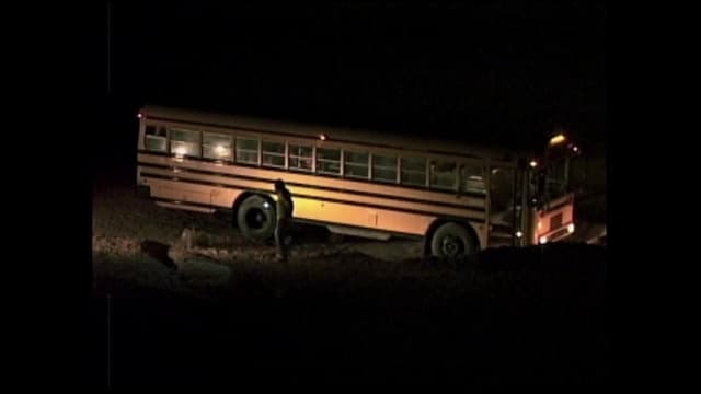 S03:E23 - Basket Case Returns