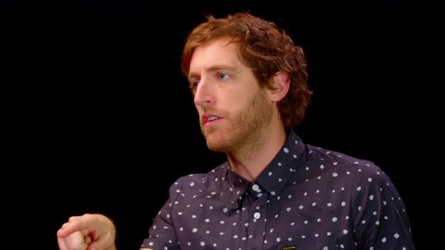 S03:E18 - Thomas Middleditch Does Improv While Eating Spicy Wings