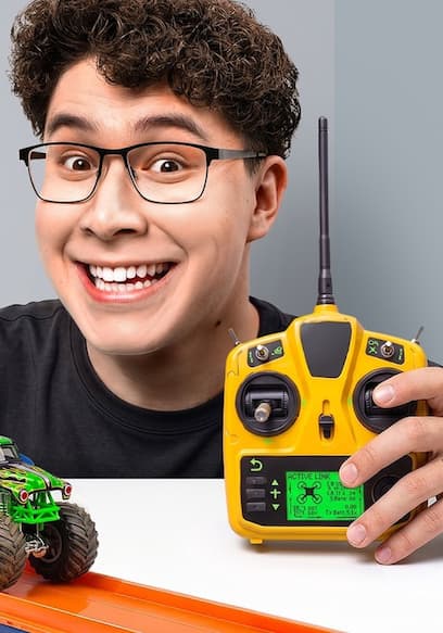S02:E02 - RC Car Levels poster