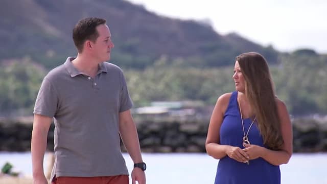 S07:E01 - Windy City Escape to Waikiki