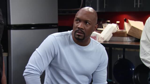 S02:E06 - Linda's Silence