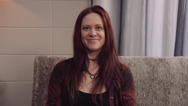 S01:E02 - Rae