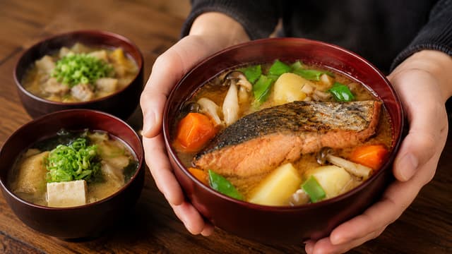 S01:E07 - Japanese Miso Soup Recipes: Tonjiru, Salmon & Classic
