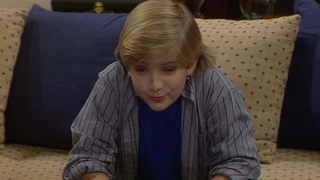 S03:E14 - Nasty Habits