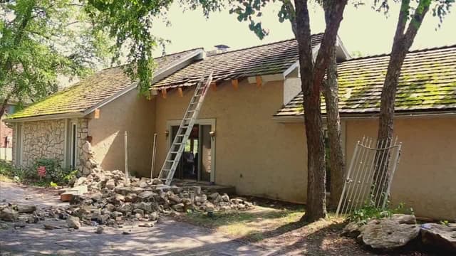 S01:E13 - Move That Kitchen