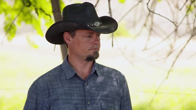 S01:E07 - Surveillance