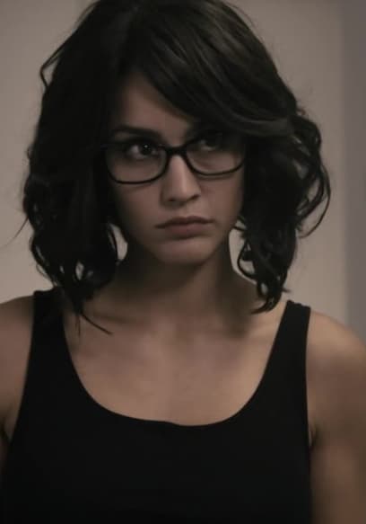 S02:E01 - He Vuelto Para Vengarme poster