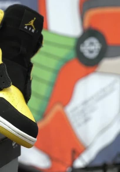 S01:E10 - Sneaker Con Cleveland 2019 poster