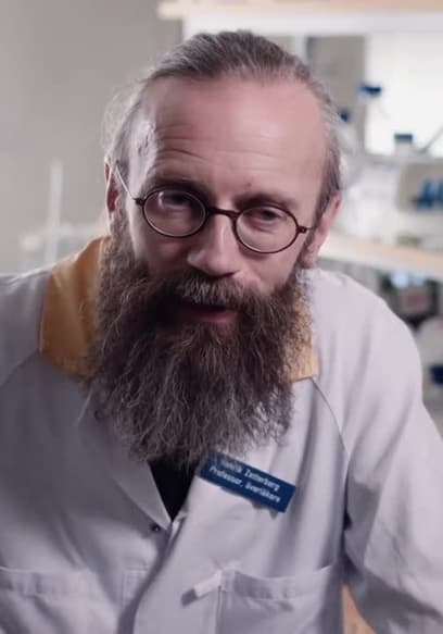 S01:E04 - Fighting Dementia poster
