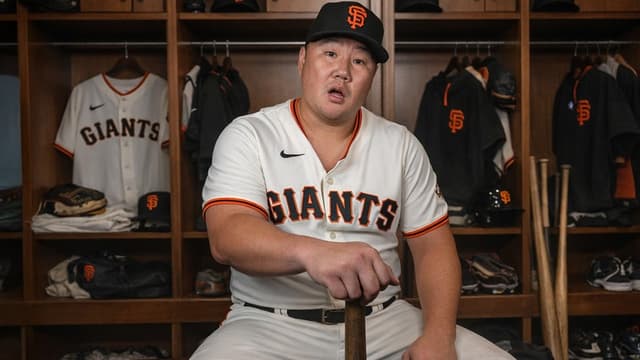 T01:C07 - S01:E07 - I Signed With the Giants
