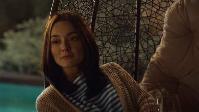 S01:E02 - A Taste of Betrayal