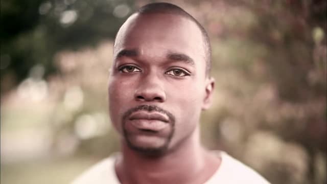 S02:E01 - Ambushed by Love