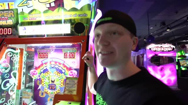 S07:E12 - Blindfolded for 24 Hours Challenge / 24 Hours at the Arcade Challenge