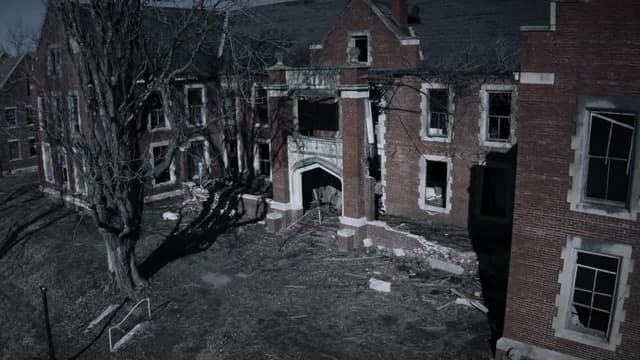 S03:E06 - Odd Fellows Home