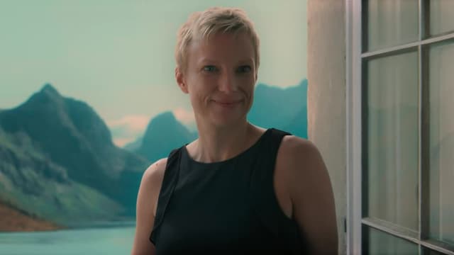 S01:E05 - Eyes on the Prize