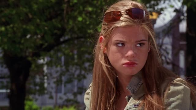 S01:E09 - Sunday Mornings