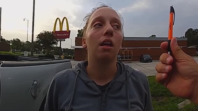 S01:E20 - Lights Out