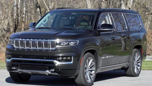 S42:E13 - 2023 Jeep Grand Wagoneer L
