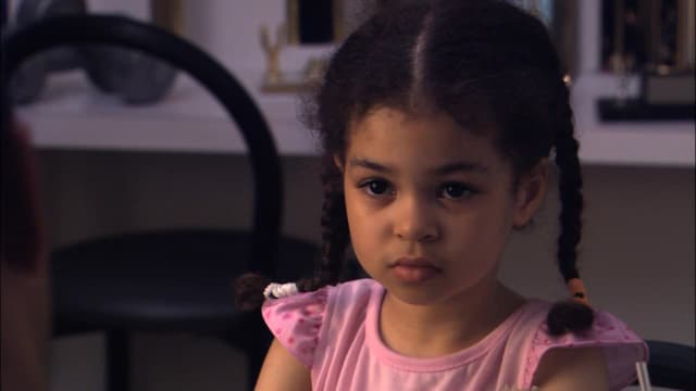 S01:E05 - Orphans