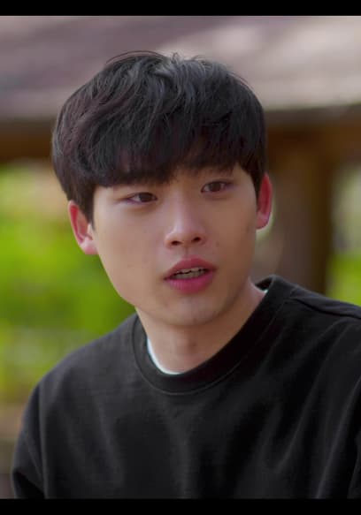 S01:E03 - Inferiority Complex of Romantic Competence and Gossip poster