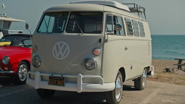 S01:E14 - ICONS With Jason Cammisa | the 2025 ID.Buzz: Enough to Save VW? a Full Review Incl. VW History