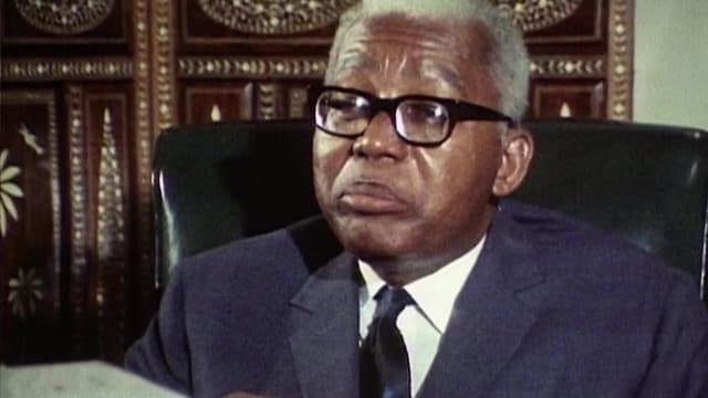 S01:E01 - Evolution of Evil, Papa Doc