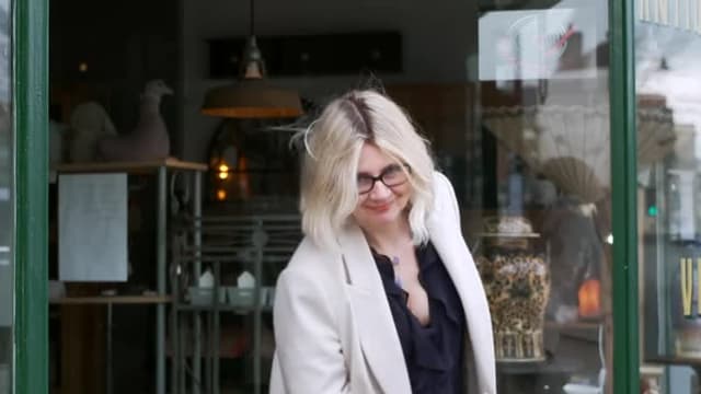 S27:E24 - Catherine Southon and Phil Serrell: Day 4