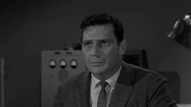 S03:E02 - The Arrival