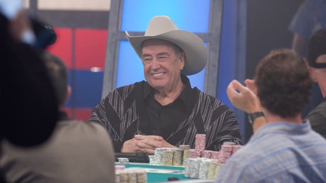 S03:E06 - Bicycle Casino's Legends of Poker 2005
