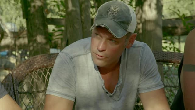 S01:E07 - Where There's a Mill ...