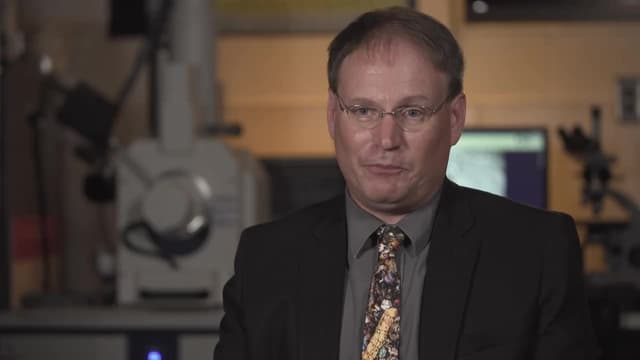 S01:E06 - What Lies Beneath