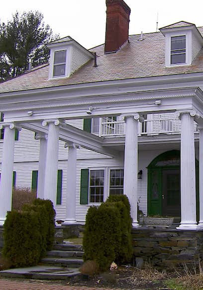 S01:E04 - Juniper Hill Inn (Pt. 1) poster