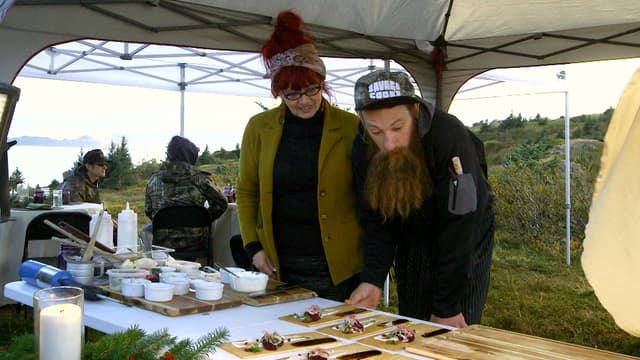 S01:E03 - Hunter's Paradise