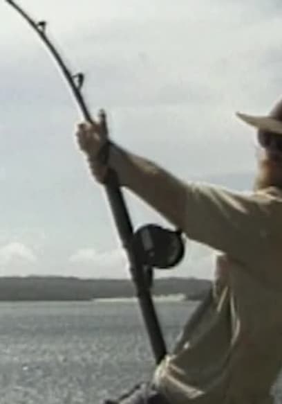 S01:E19 - Marlin Off the Rocks: Australia, Fish of a Lifetime poster