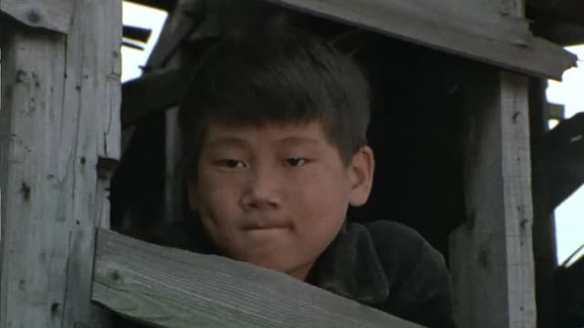 S01:E33 - The Monster Tamer and the Boy
