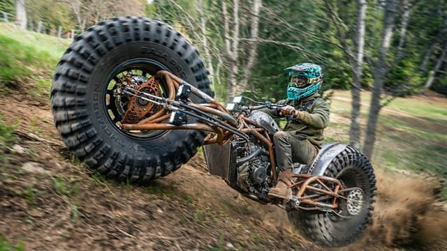 S01:E06 - Can the Monster Chopper Hill Climb?