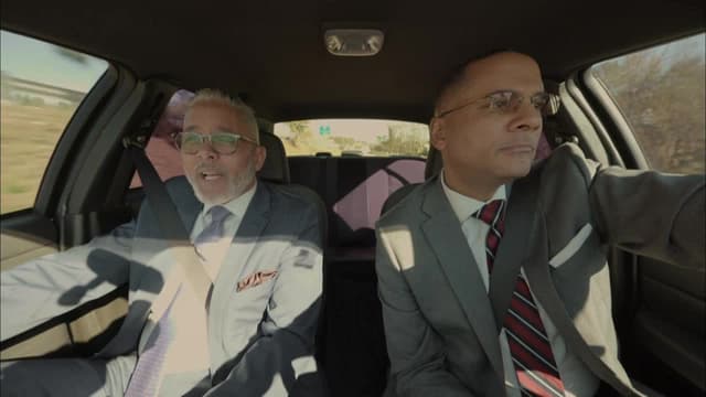 S02:E01 - Brown & Brooks