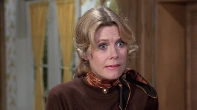 S07:E23 - Money Happy Returns