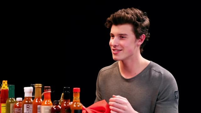 S05:E11 - Shawn Mendes Reveals a New Side of Himself While Eating Spicy Wings