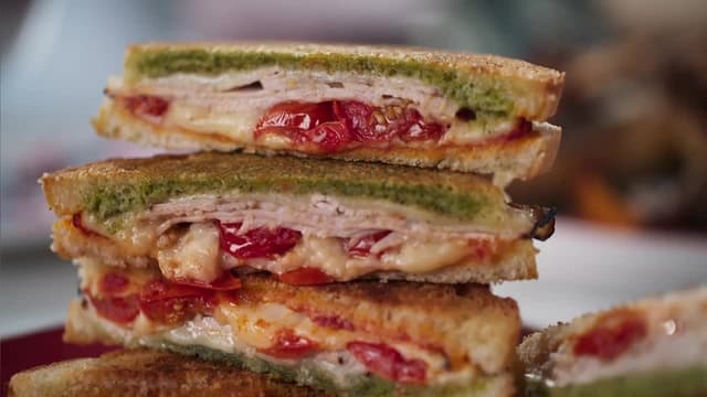 S05:E03 - Thankful for You