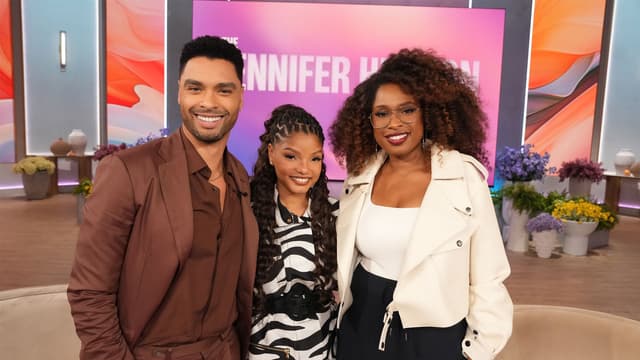 T04:C114 - S04:E114 - Halle Bailey, Rege-Jean Page