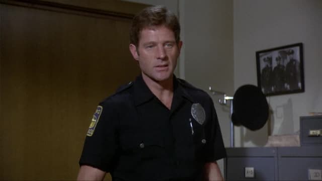 S04:E12 - Invitation to a Rumble