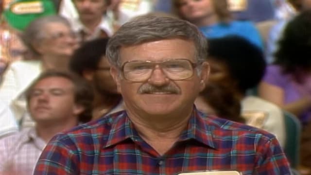 S11:E4944 - Episode 4944