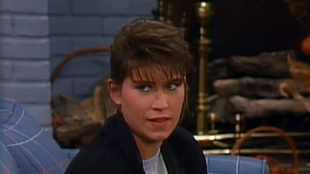 S09:E01 - Rumor Has It