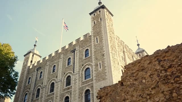 S01:E10 - United Kingdom - Birth of a Nation