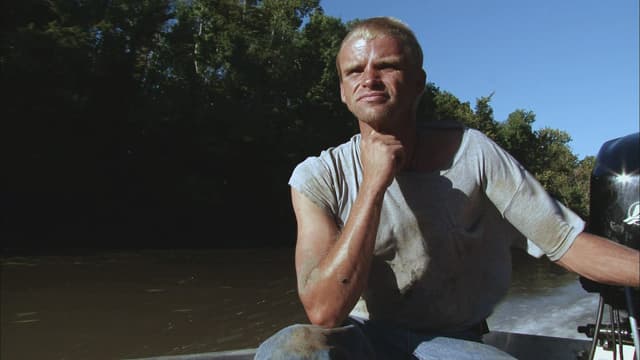 S02:E10 - It's Personal