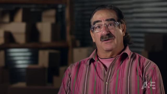 S03:E06 - You Bought It, You Break It