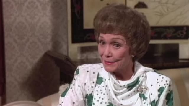 S07:E10 - Lovers and Friends