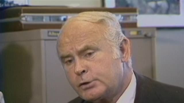 S01:E04 - Golpe en el aeropuerto Kennedy